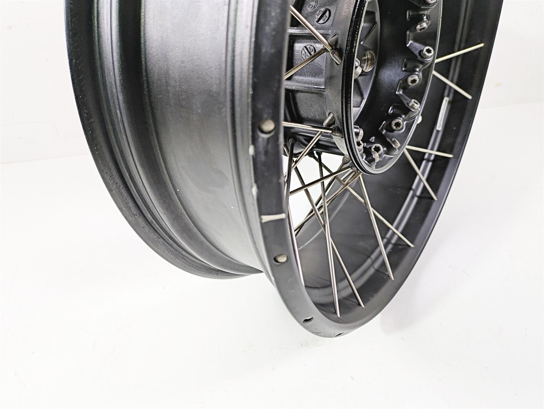 2015 BMW R1200 GS Adv K51 Straight 17x4.5 Rear Wheel Spoke Rim 36318526651 {{ shop.shopifyCountryName }} - Mototech271
