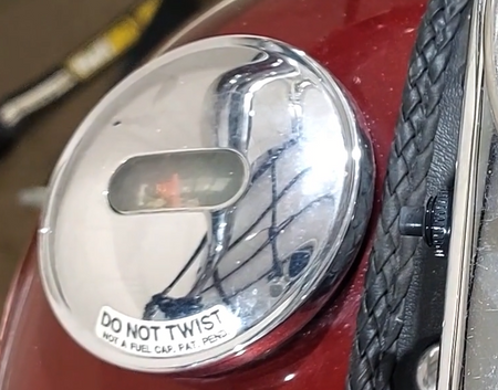 2000 Harley Dyna FXDL Low Rider Fuel Gas Petrol Level Gauge 75049-88 {{ shop.shopifyCountryName }} - Mototech271