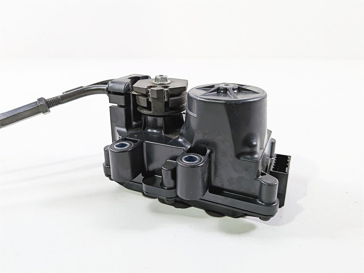 2019 Ducati Panigale V4S V4 S Corse Exhaust Servo Motor And Cables 59340621A {{ shop.shopifyCountryName }} - Mototech271