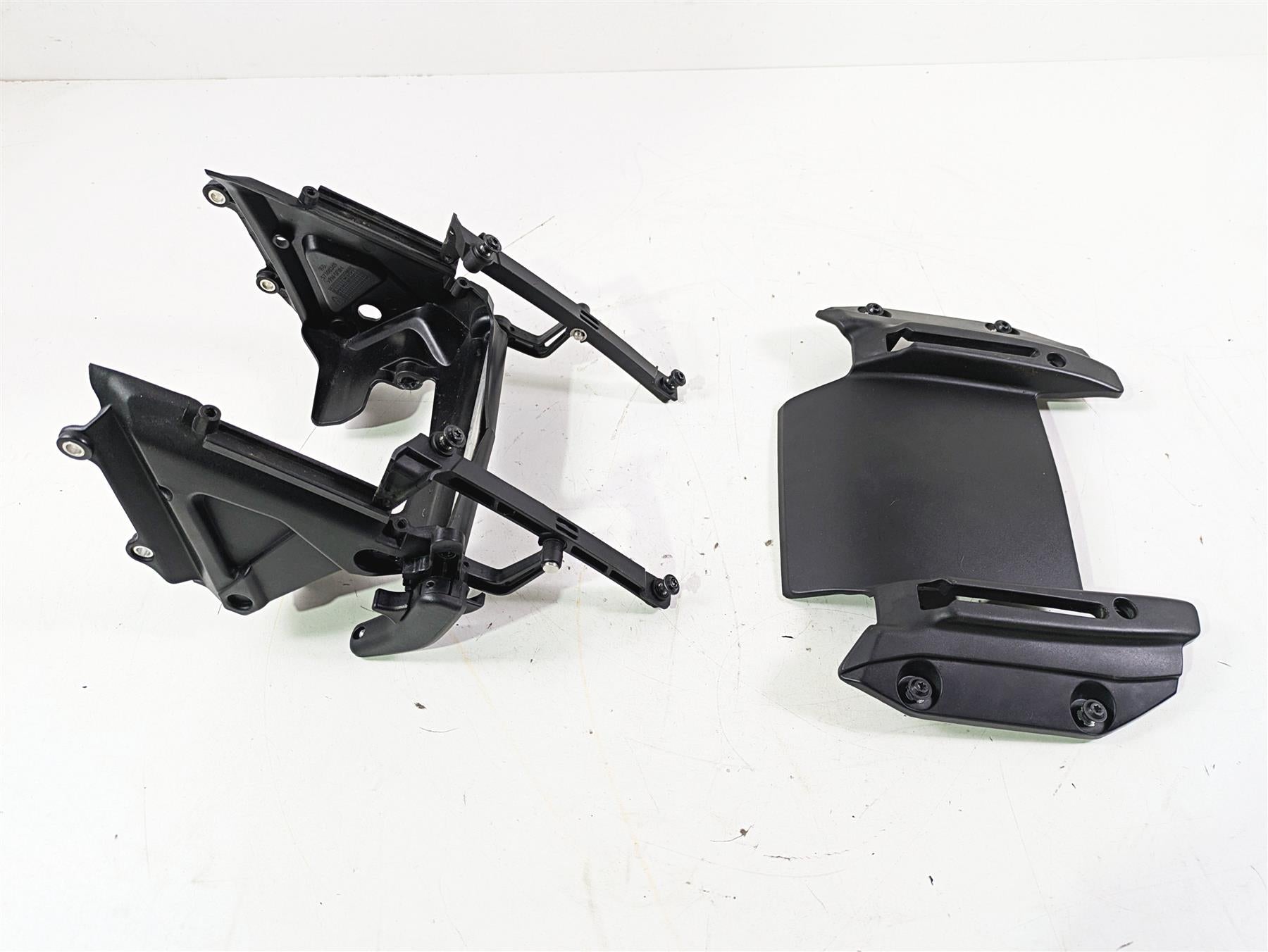 2022 Harley RA1250 S Pan America Gauges Holder Deflector Set 57300248 57300249 {{ shop.shopifyCountryName }} - Mototech271