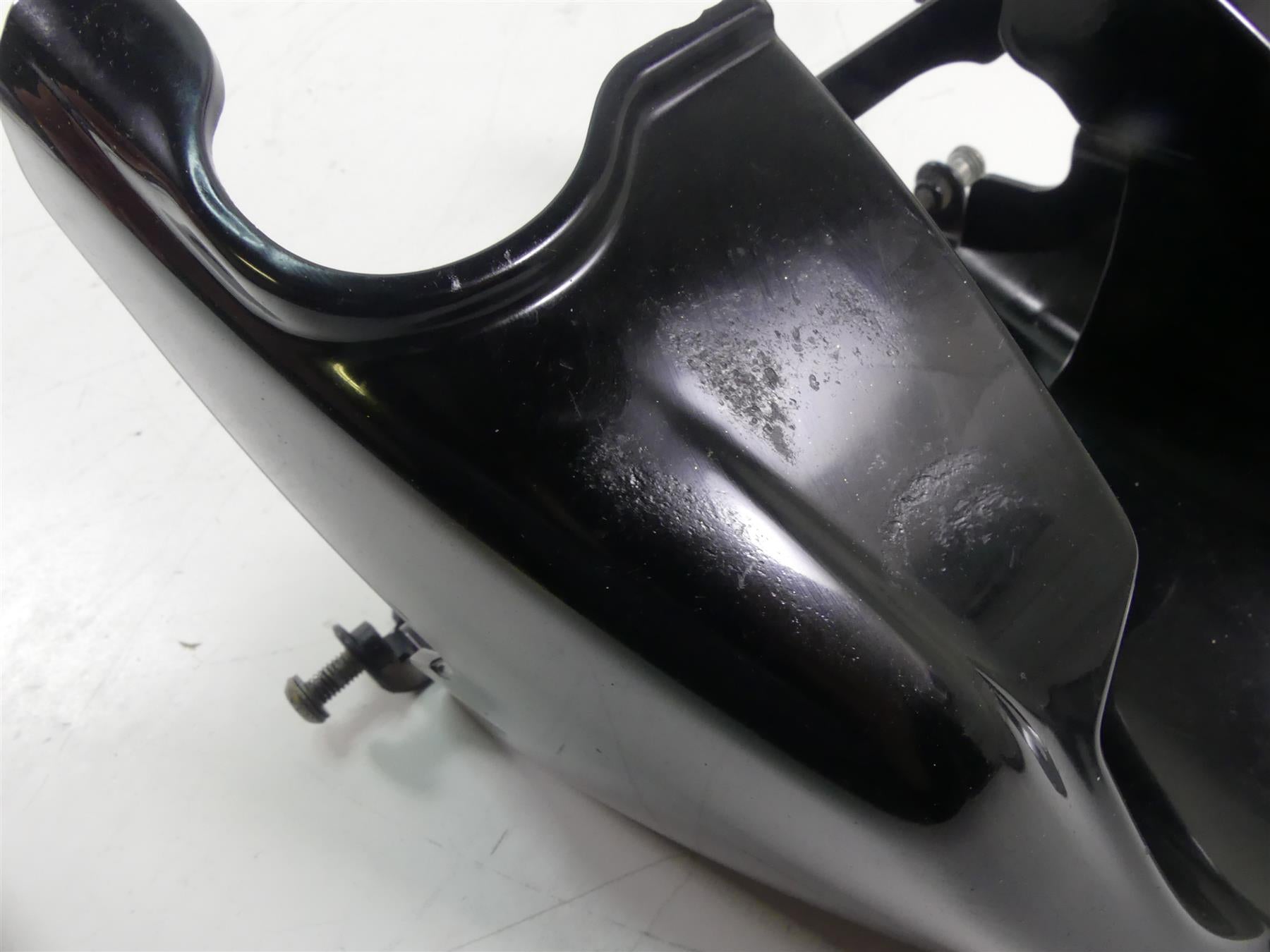 2017 Harley FXSE CVO Pro Street Breakout Front Lower Bug Spoiler Cover 57200142 {{ shop.shopifyCountryName }} - Mototech271