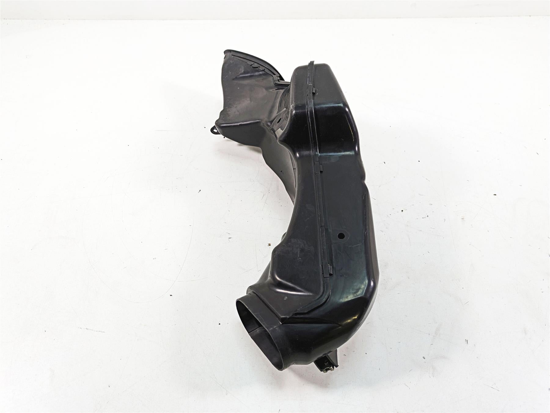 2009 Suzuki GSXR750 K9 Left Air Scoop Duct Ram Intake 94430-37H00 {{ shop.shopifyCountryName }} - Mototech271