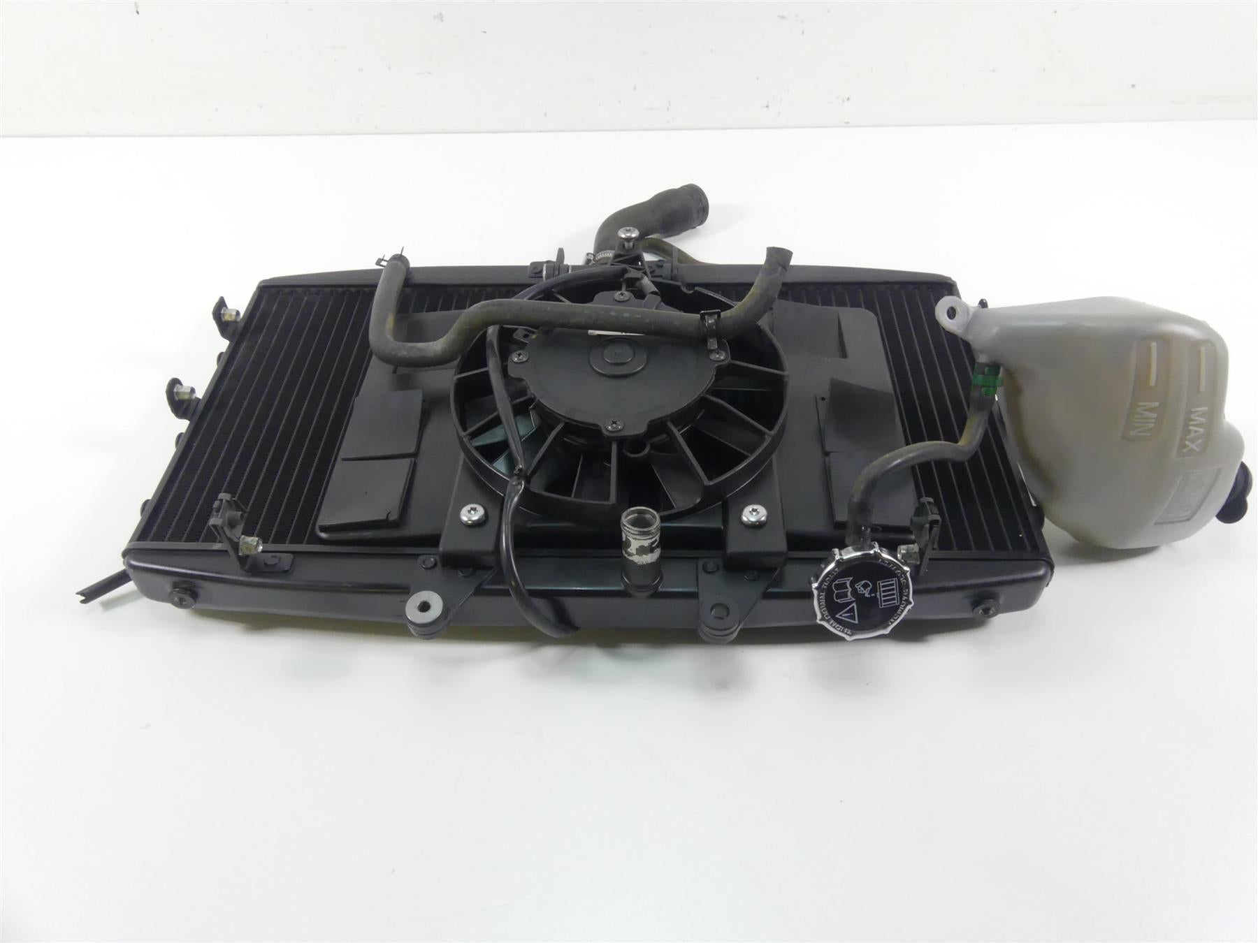 2013 Triumph Rocket 3 Touring Radiator Fan Hoses Reservoir - No Leaks T2108307 {{ shop.shopifyCountryName }} - Mototech271