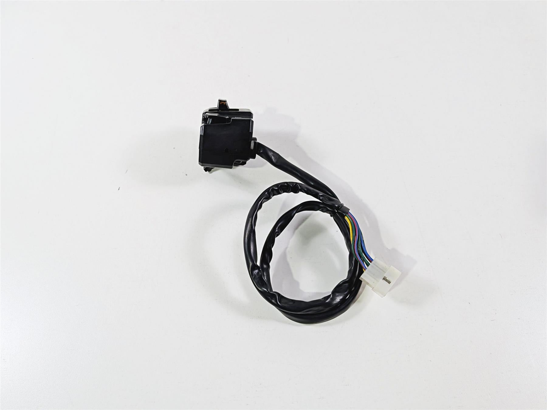 2005 KTM 950 LC8 Adventure Left Hand Control Switch Light Blinker 60011070000 {{ shop.shopifyCountryName }} - Mototech271