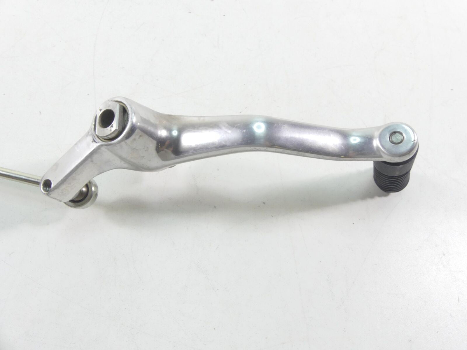 2015 Harley VRSCF Muscle V-Rod Left Front Footboard Peg & Shifter - Read 33135-0 {{ shop.shopifyCountryName }} - Mototech271