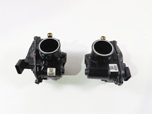 Load image into Gallery viewer, 2022 BMW RnineT Pure K22 Dellorto Throttle Bodies Set 13549457019 13549457020
