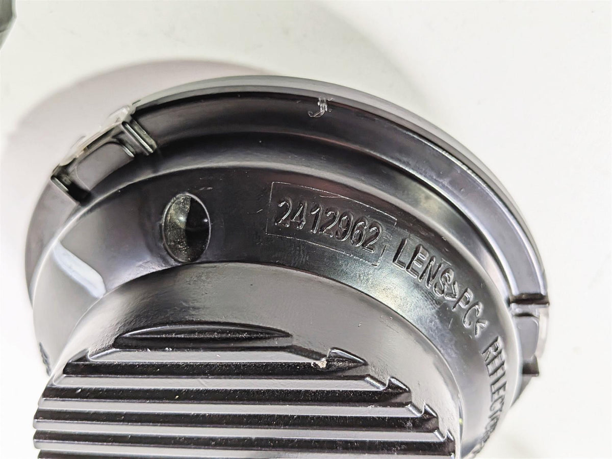 2015 Indian Chieftain Front Fog Spot Passing Light Lamp + Knob Set -Read 2412962-Mototech271