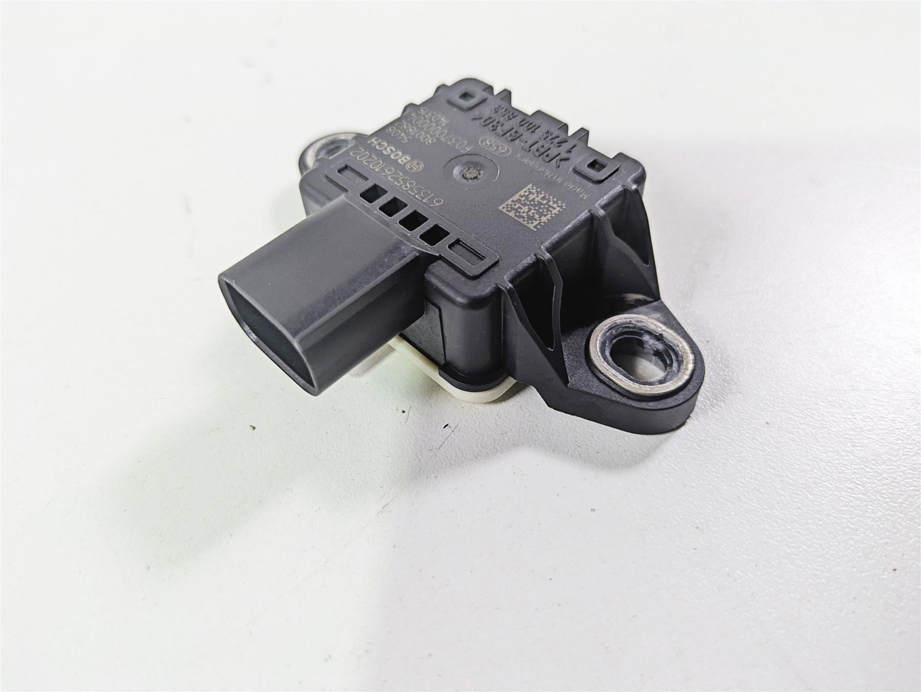 2014 BMW K1600 GTL K48 Speed Sensor Box Bosch 61358526102 {{ shop.shopifyCountryName }} - Mototech271