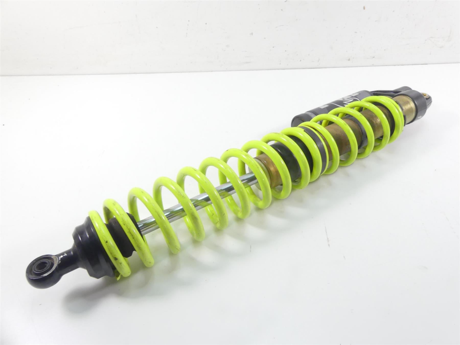 2020 Can Am Maverick X3 XMR Turbo RR Right Front Fox Shock Damper 72" 706204053 {{ shop.shopifyCountryName }} - Mototech271