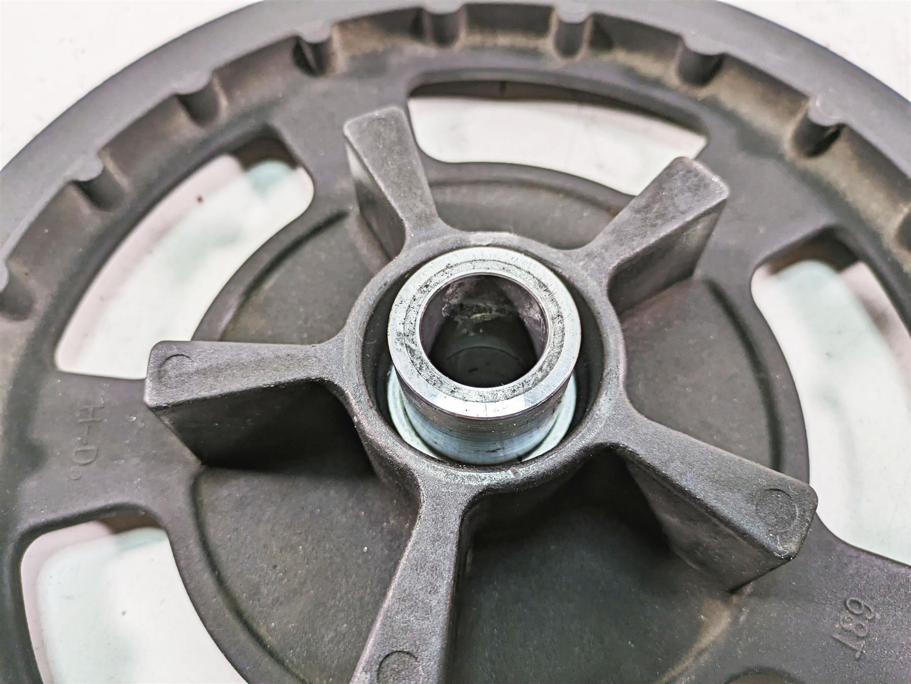 2009 Harley Touring FLHTCU Electra Glide Rear Belt Pulley 68T 1" 37781-09 {{ shop.shopifyCountryName }} - Mototech271