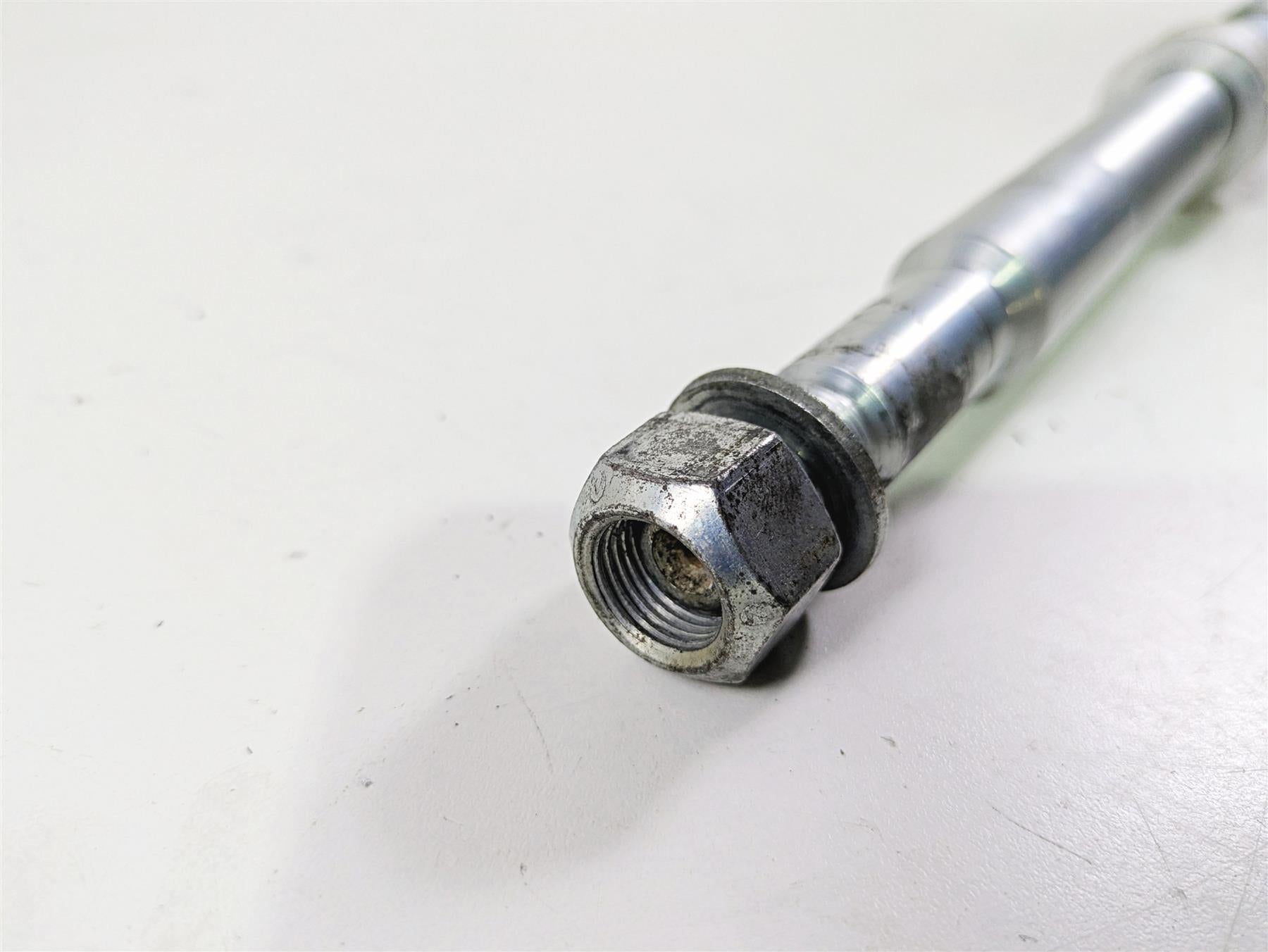 2015 Harley FXDF Dyna Fat Bob Front Axle Wheel Spindle 41547-07A {{ shop.shopifyCountryName }} - Mototech271