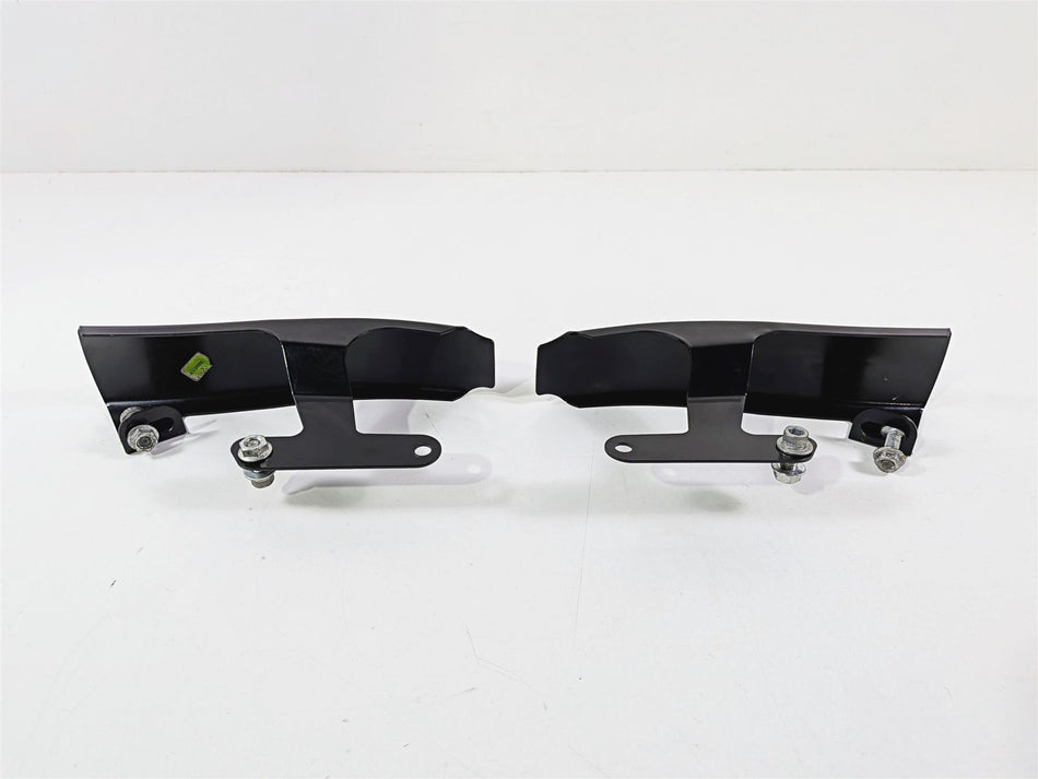 2011 Harley Touring FLHTCU CVO Electra Glide Saddlebag Fender Trim 90200379DFP