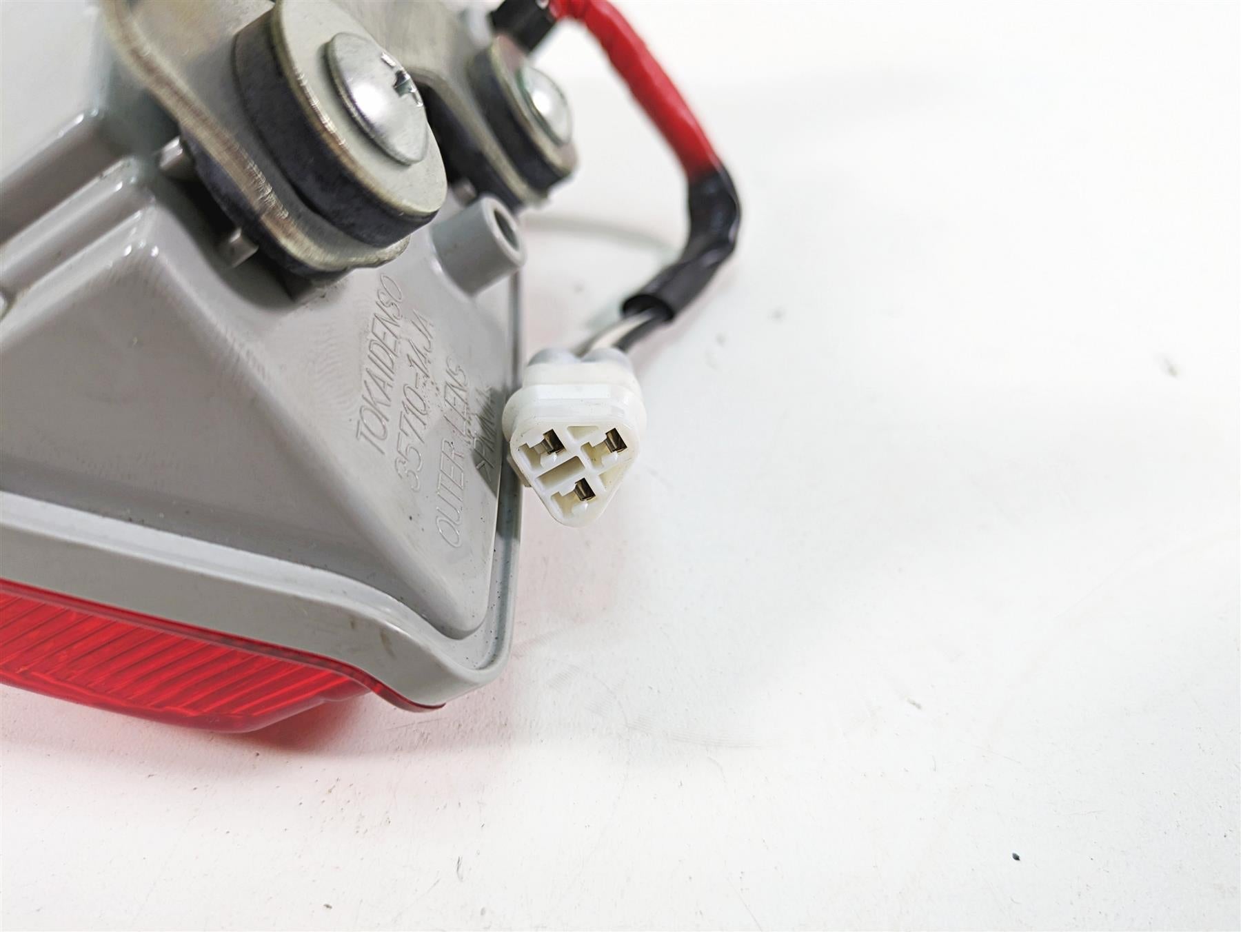 2022 Suzuki GSXR 750 Taillight Tail Light Stop Brake 35710-14JA1 {{ shop.shopifyCountryName }} - Mototech271