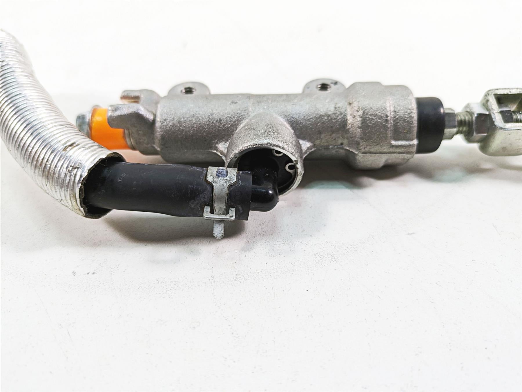 2016 Suzuki M109R VZR1800 Rear Brake Master Cylinder 69600-48G00 {{ shop.shopifyCountryName }} - Mototech271