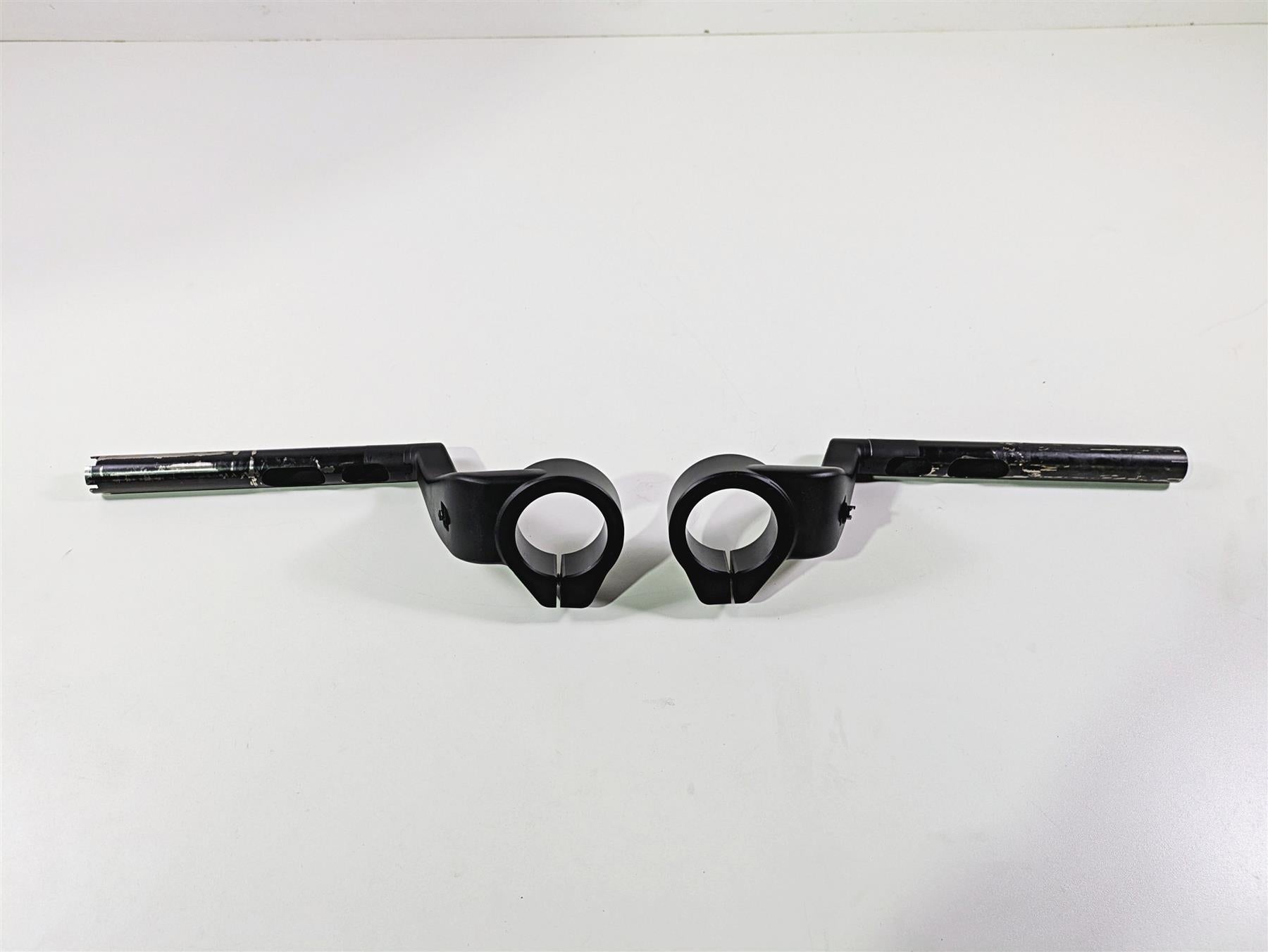 2019 Harley Softail FXDR 114 Clip On Left Right Handlebar Set 55900132 55900131 {{ shop.shopifyCountryName }} - Mototech271