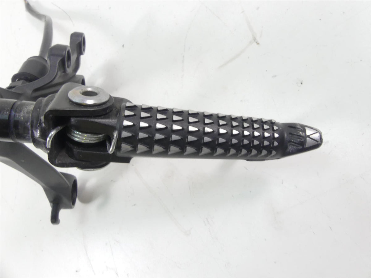 2013 Kawasaki ZX636 ZX6R Ninja Right Footpeg & Bracket Set 35063-0590-18R {{ shop.shopifyCountryName }} - Mototech271