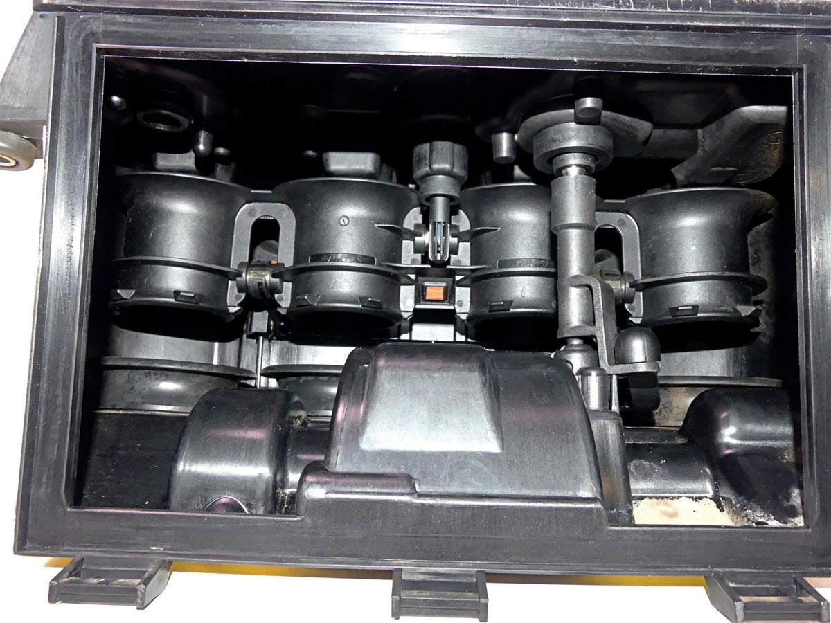2013 BMW S1000RR K46 Air Box Filter Cleaner Intake & Injectors Set 13718526559 {{ shop.shopifyCountryName }} - Mototech271