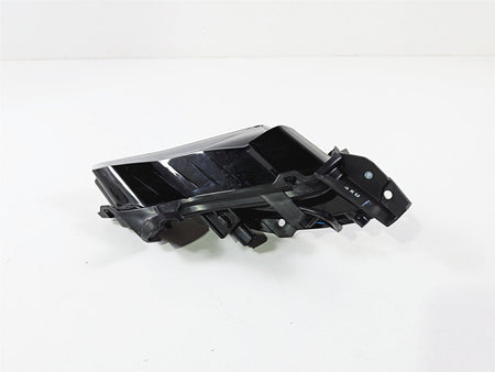 2025 Yamaha YZF R7 Nice Left Pilot Headlight Running Lamp BEB-84301-00-00 {{ shop.shopifyCountryName }} - Mototech271