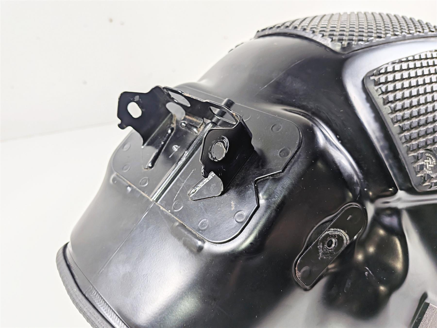 2023 Yamaha MT10 MTN1000 Fuel Gas Petrol Tank Lid & Key -No Dent B67-24110-01-P0 {{ shop.shopifyCountryName }} - Mototech271
