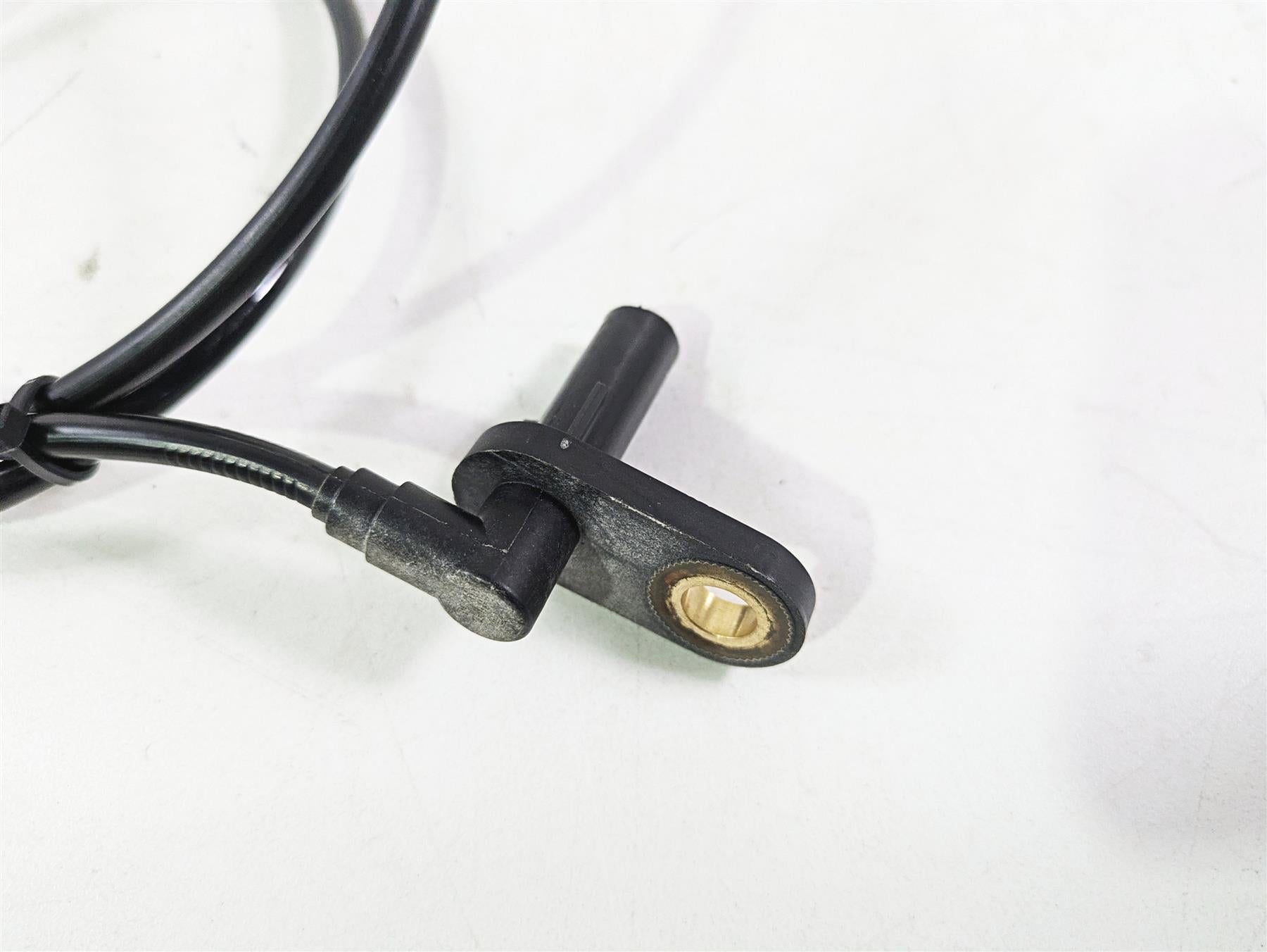 2020 Kawasaki ZX6R Ninja Rear Abs Brake Wheel Speed Sensor 21176-0738 {{ shop.shopifyCountryName }} - Mototech271