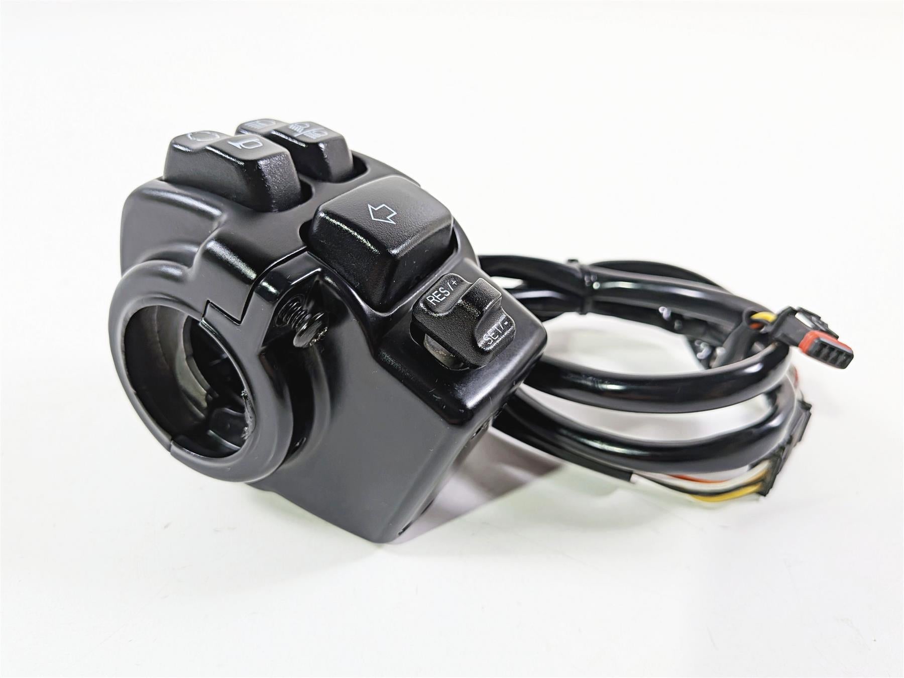 2024 Harley FXLRS Dyna Low Rider Left Hand Cruise Control Switch 71500292-Mototech271