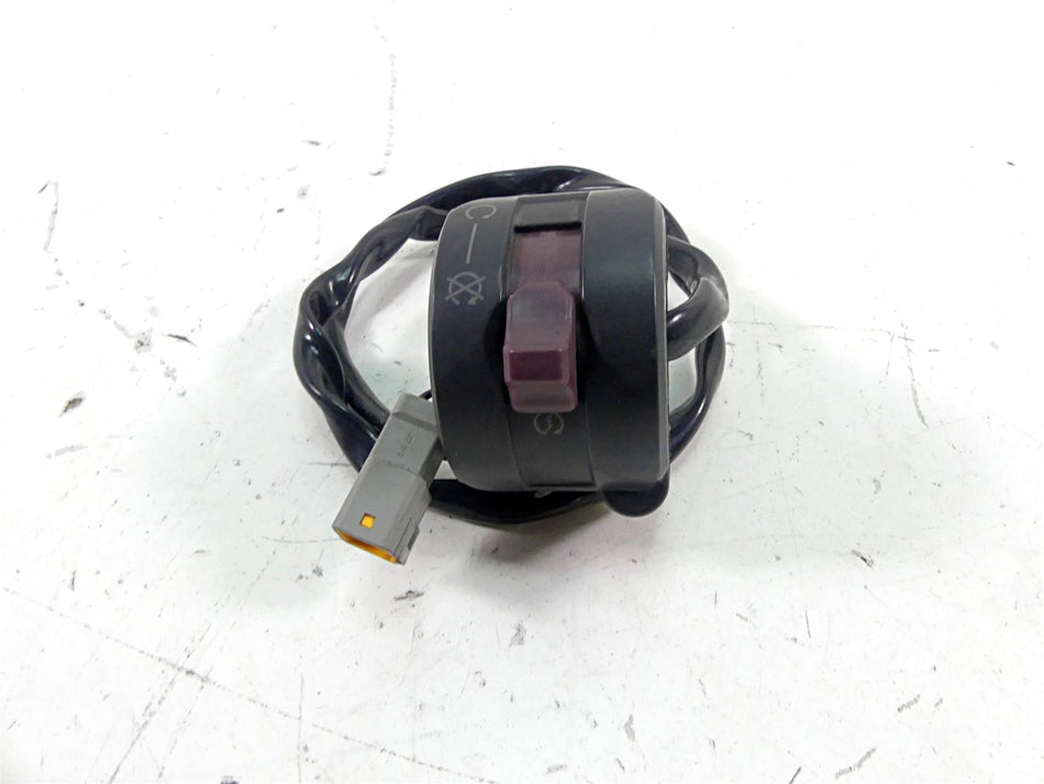 2013 Ducati Diavel Red Right Hand Start Kill Control Switch 65010102E {{ shop.shopifyCountryName }} - Mototech271