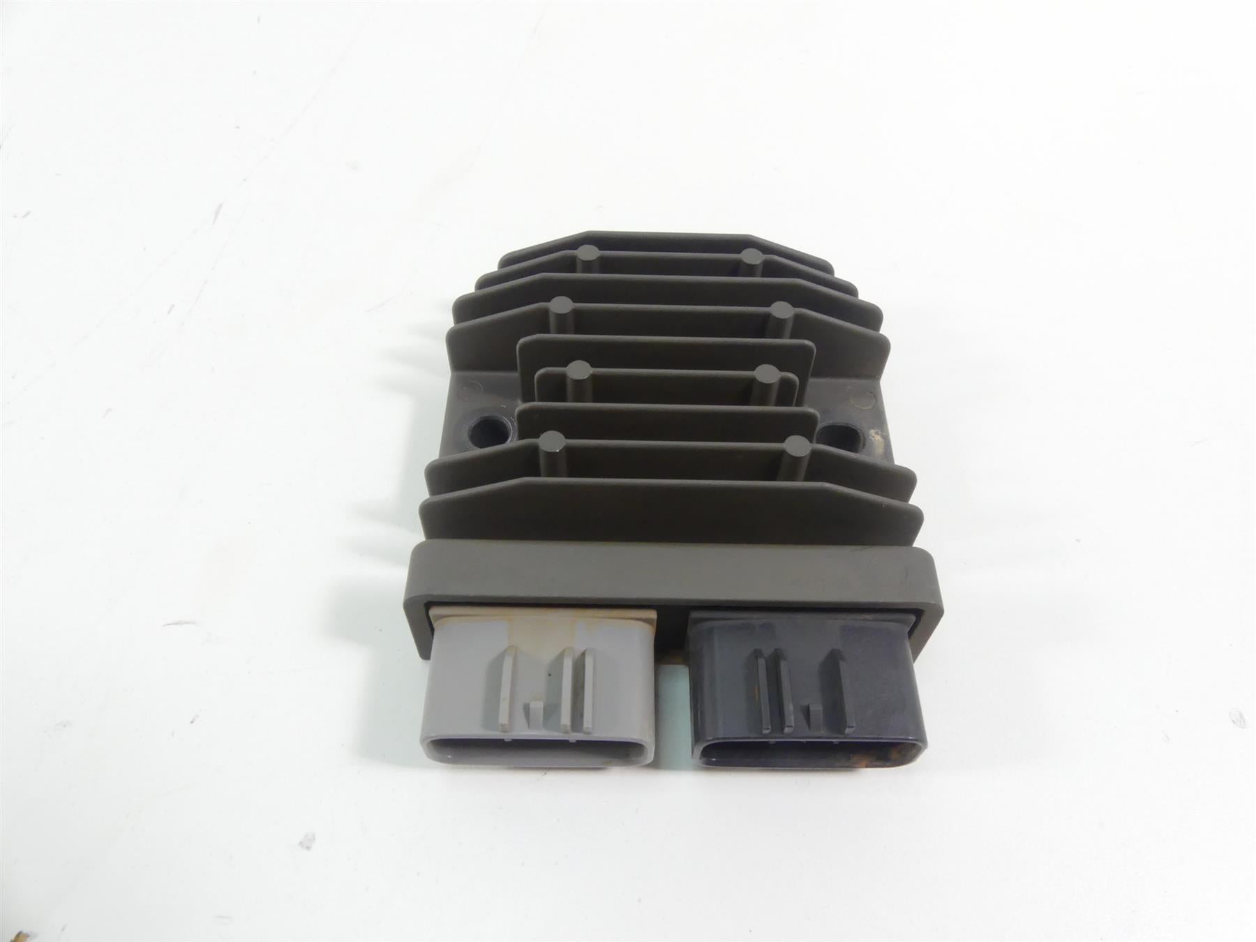2017 Yamaha YXZ1000R EPS SS Rectifier Voltage Regulator FH020AA 1D7-81960-01-00