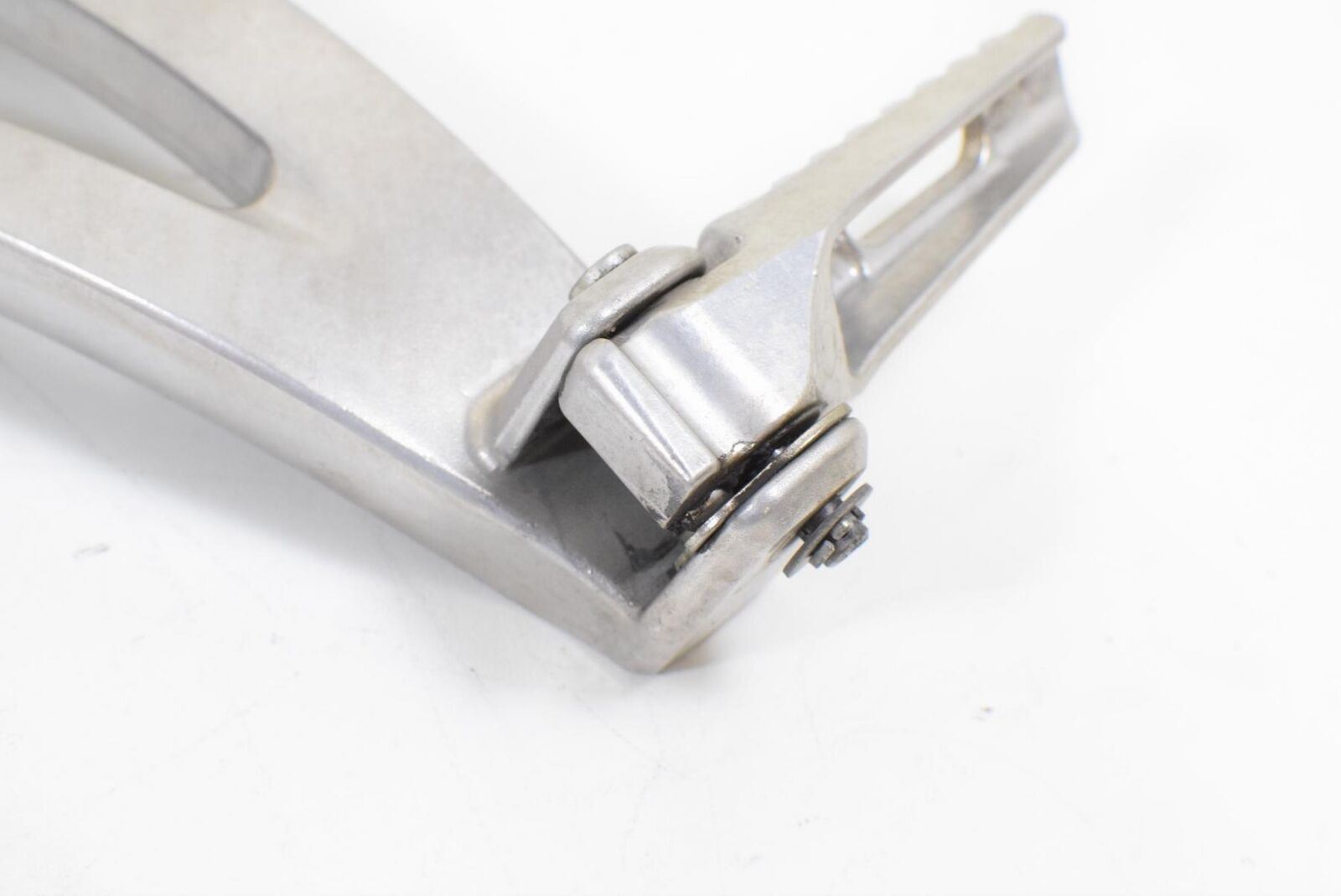 2015 Honda CBR600RR CBR600 RR LR Rider Passenger Footpeg Mount SET 50760-MFJ-D00 {{ shop.shopifyCountryName }} - Mototech271