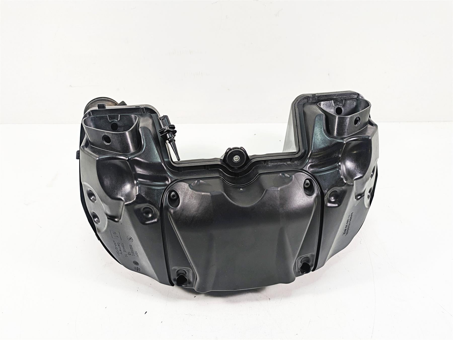 2016 BMW R1200R K53 Air Box Cleaner Filter Breather & Tubes Set 13718523907 {{ shop.shopifyCountryName }} - Mototech271