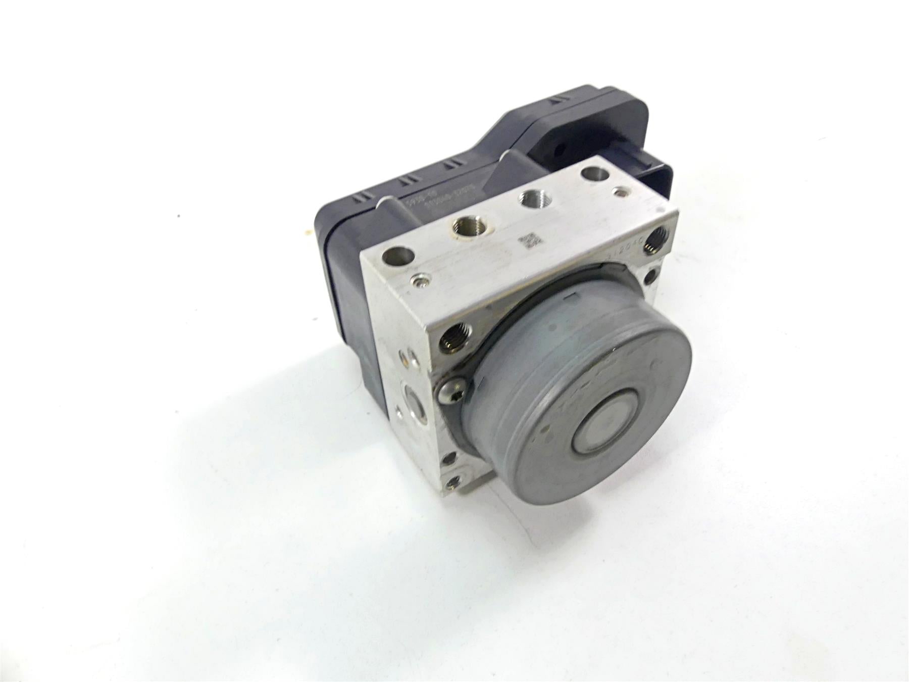 2012 Yamaha VMX17 VMAX 1700 Abs Brake Pump Module Unit 2S3-85930-19-00 {{ shop.shopifyCountryName }} - Mototech271