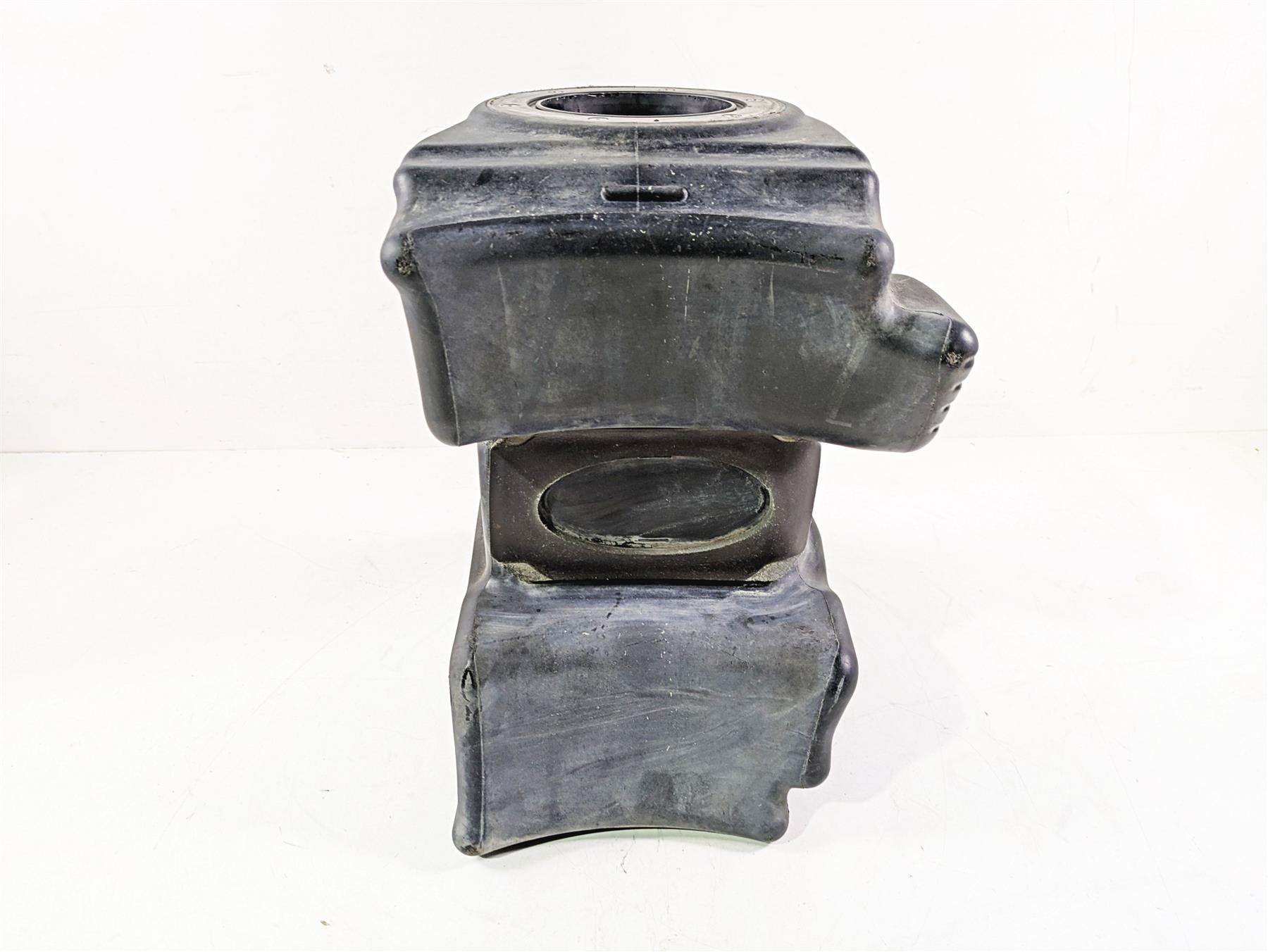 2013 Harley VRSCF Muscle Rod Plastic Fuel Gas Petrol Tank Reservoir 61328-07A {{ shop.shopifyCountryName }} - Mototech271