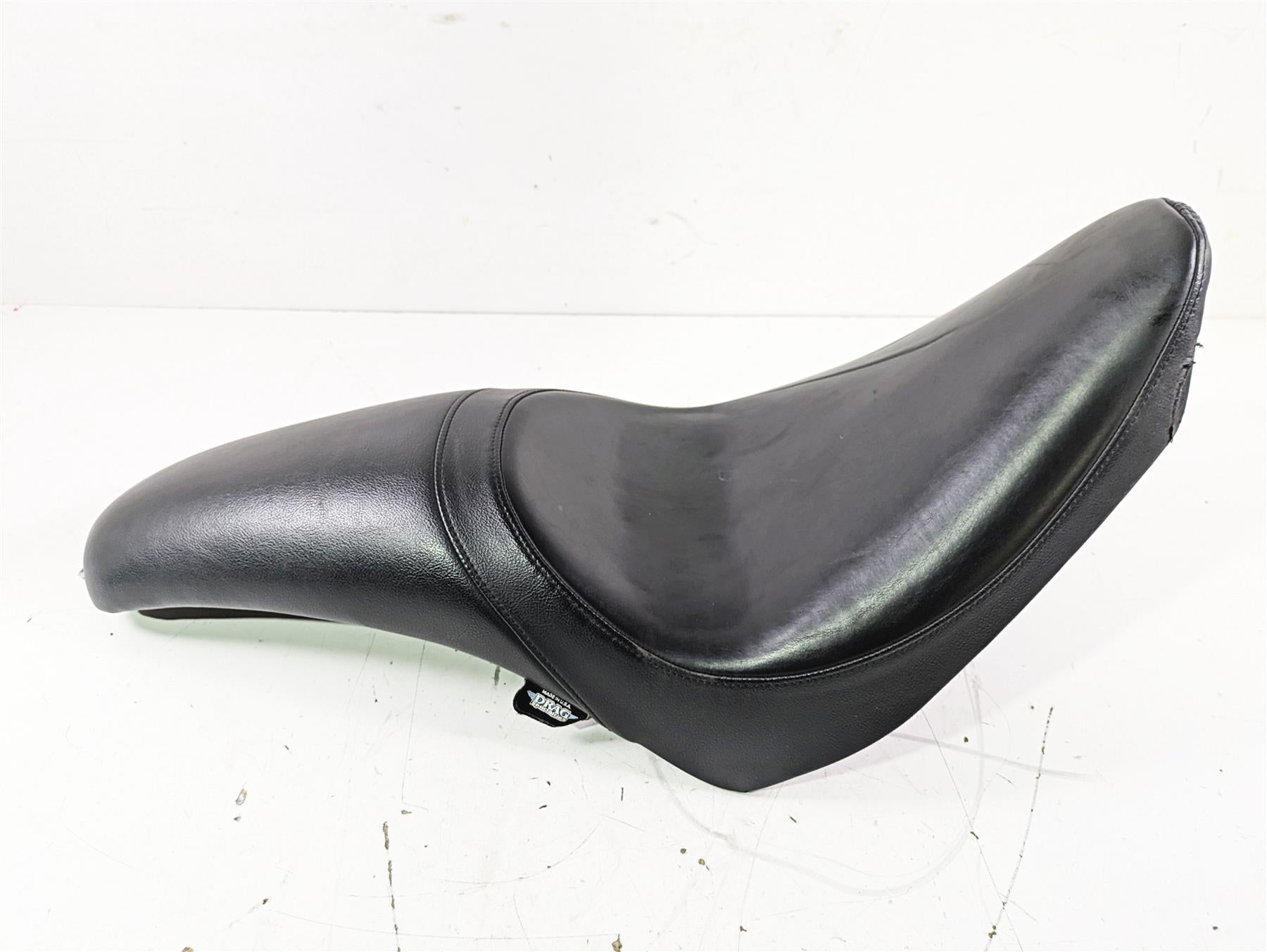 2016 Harley FLSTC Softail Heritage Drag Specialties Predator Seat Saddle {{ shop.shopifyCountryName }} - Mototech271