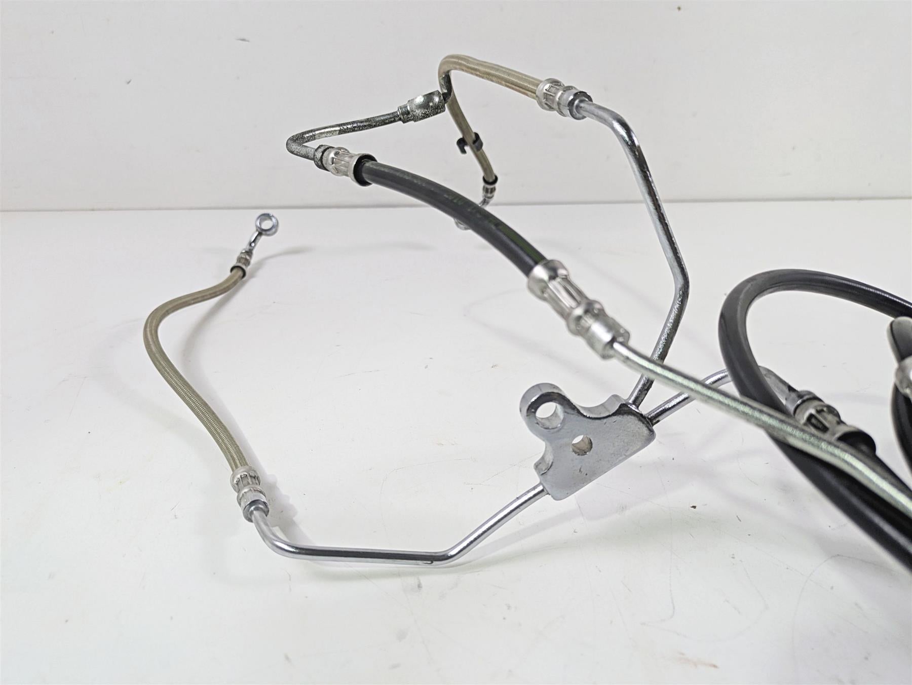 2010 Harley Touring FLHXSE CVO Street Glide Front Abs Brake Line Set 46674-10 {{ shop.shopifyCountryName }} - Mototech271