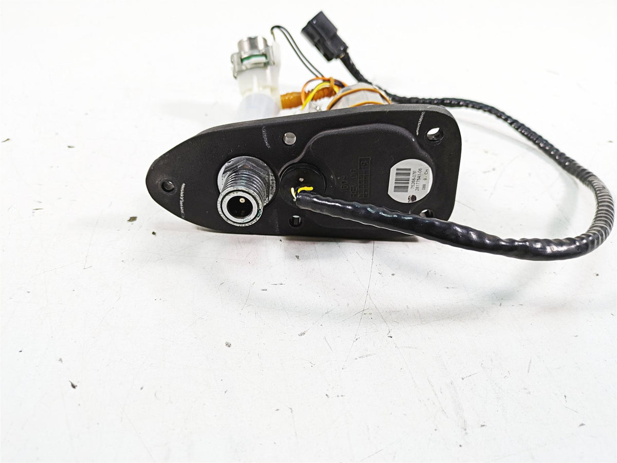 2019 Harley XL883N Sportster Iron Fuel Gas Petrol Pump -Tested 75268-07F {{ shop.shopifyCountryName }} - Mototech271