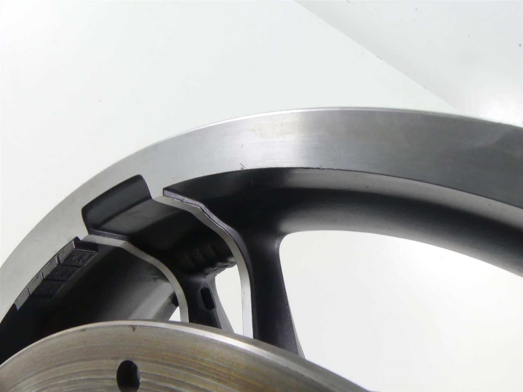2014 Harley Touring FLHX Street Glide Straight Rear 16x5 Wheel Rim 40900033 {{ shop.shopifyCountryName }} - Mototech271