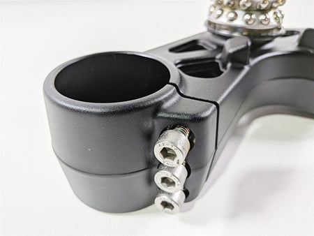 2019 Triumph Speed Triple RS 1050 Lower Triple Tree Steering Clamp Read T2048460 {{ shop.shopifyCountryName }} - Mototech271