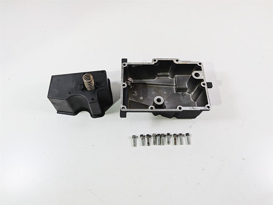2007 Harley Dyna FXDB Street Bob Transmission Oil Pan & Baffle Set 26071-02 {{ shop.shopifyCountryName }} - Mototech271
