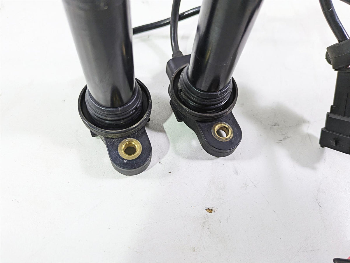 2013 Ducati Hyperstrada 821 Ignition Coil Beru Set 38010145B {{ shop.shopifyCountryName }} - Mototech271