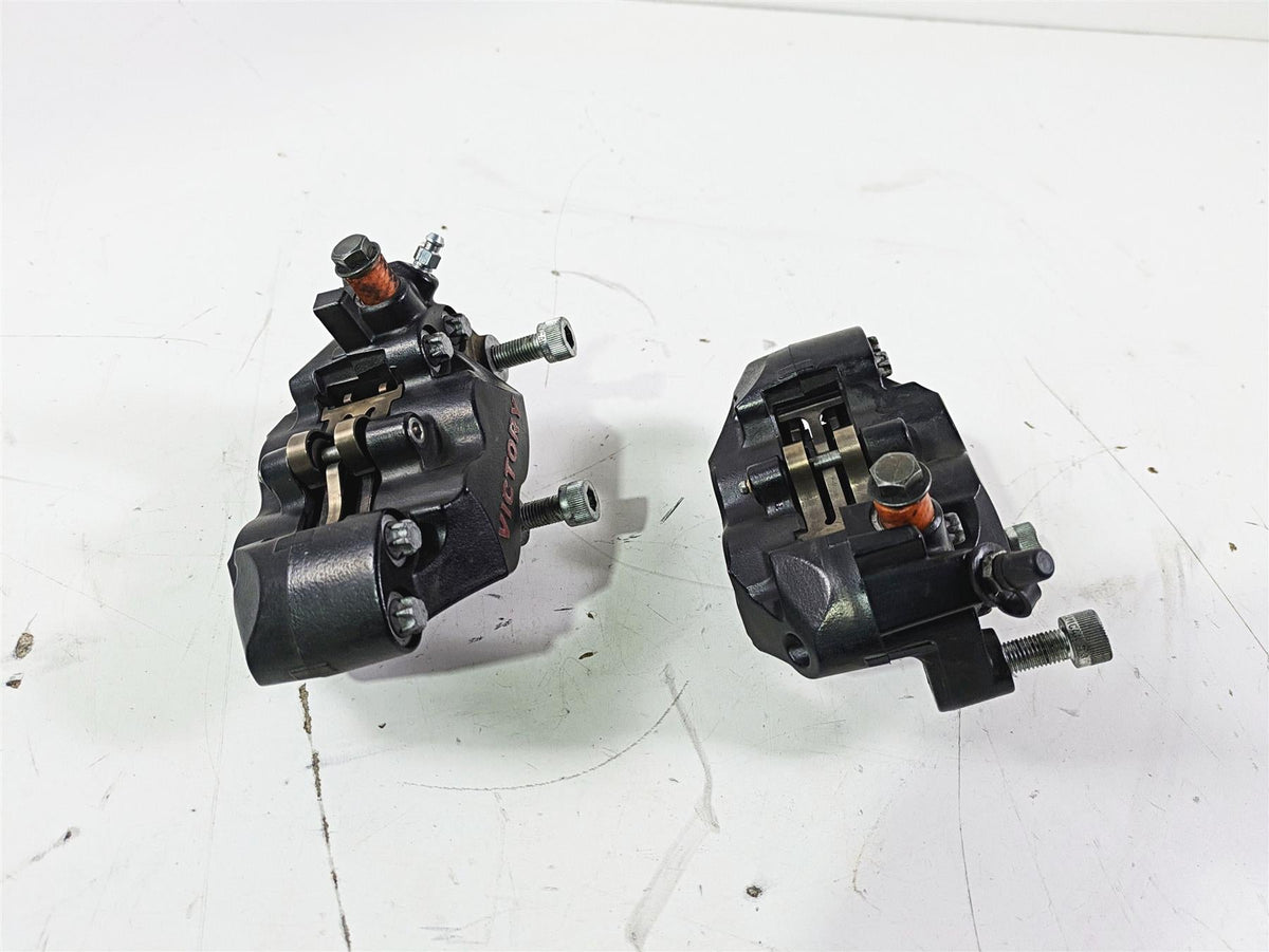 2012 Victory Cross Country Front Brake Caliper Set 1911512 1911513 {{ shop.shopifyCountryName }} - Mototech271
