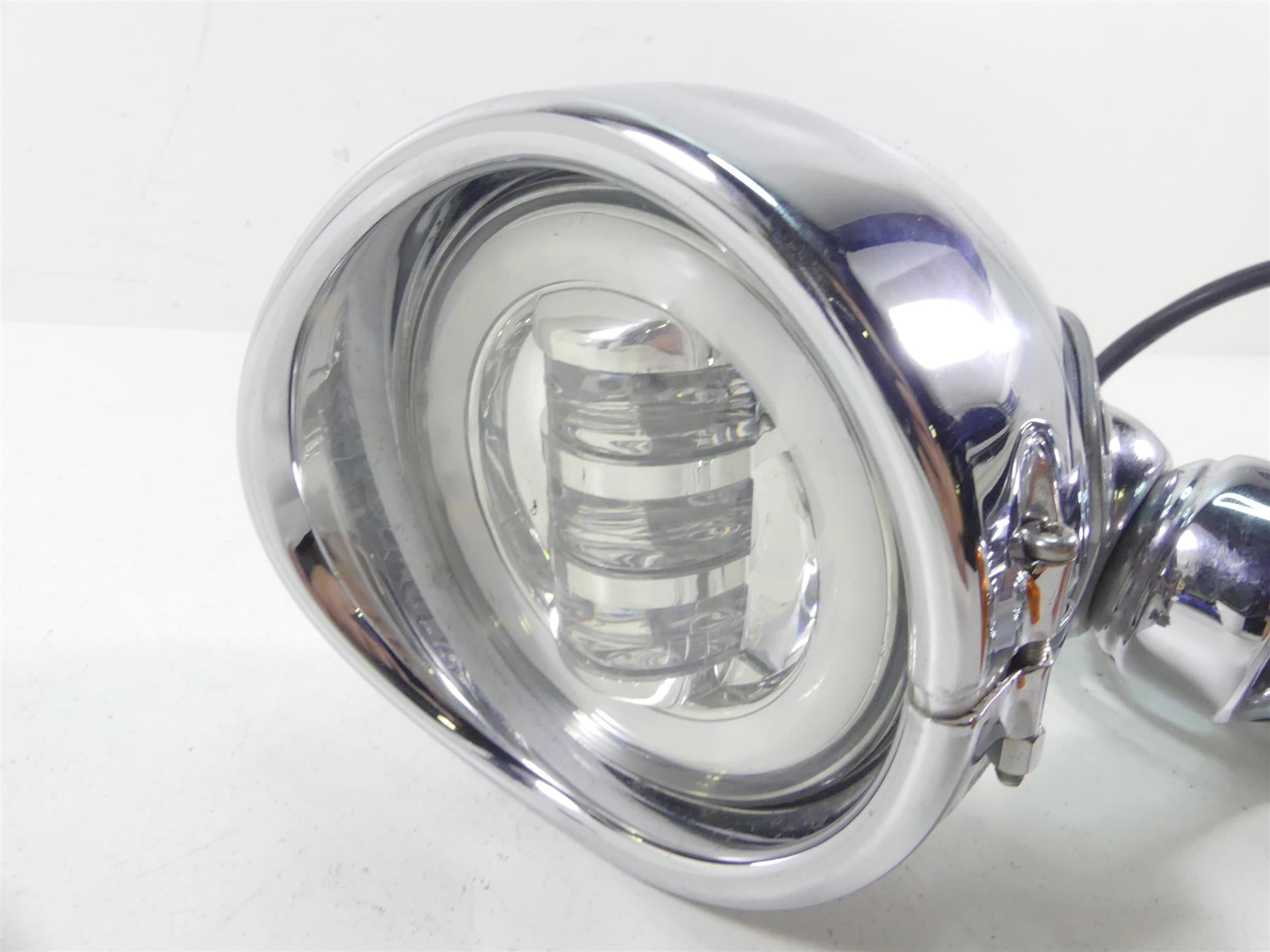 2004 Harley FLHTC SE CVO Electra Glide Front Spot Light Blinker Set 68836-04 {{ shop.shopifyCountryName }} - Mototech271