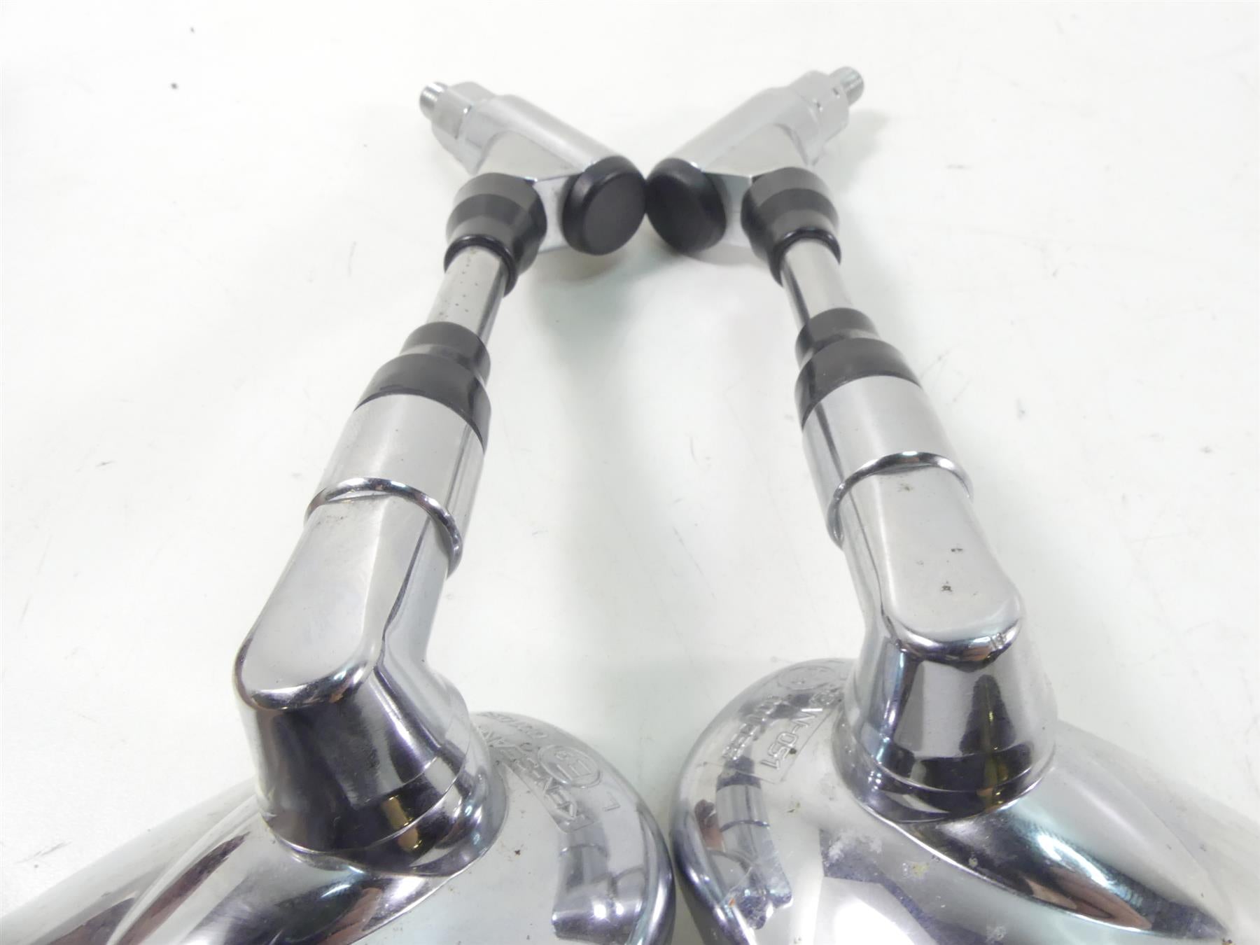 2013 Yamaha VMX17 V-Max 1700 Rear View Mirror Set 2S3-26280-00 2S3-26280-00 {{ shop.shopifyCountryName }} - Mototech271
