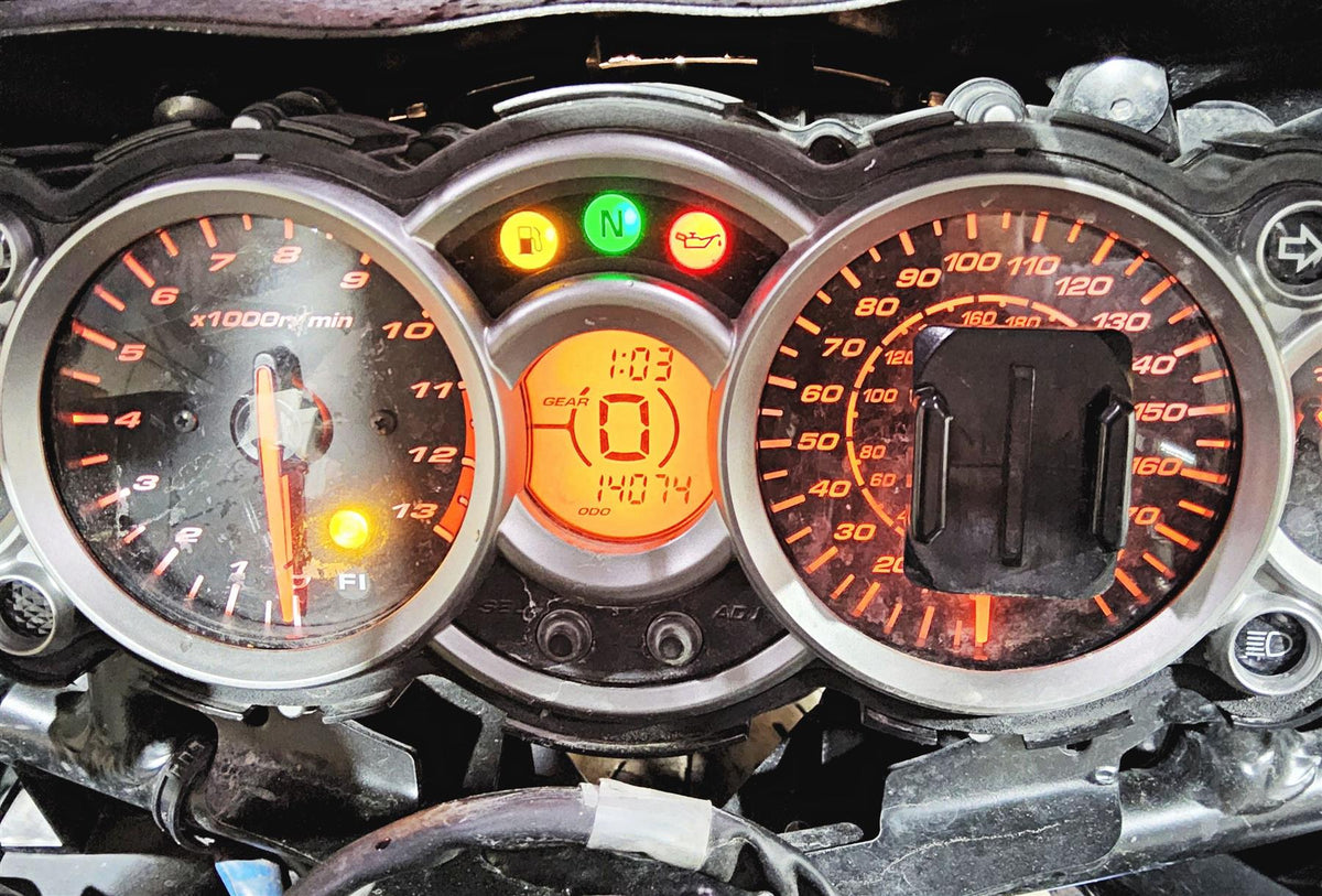 2018 Suzuki GSX1300 R Hayabusa Speedometer Gauges 14k - Read 34120-15H30 {{ shop.shopifyCountryName }} - Mototech271