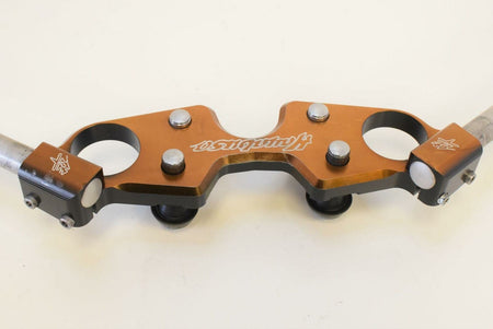 2008 Suzuki GSX1300R GSX1300 R Hayabusa Upper Bracket With Handlebars 56210-15H0 {{ shop.shopifyCountryName }} - Mototech271