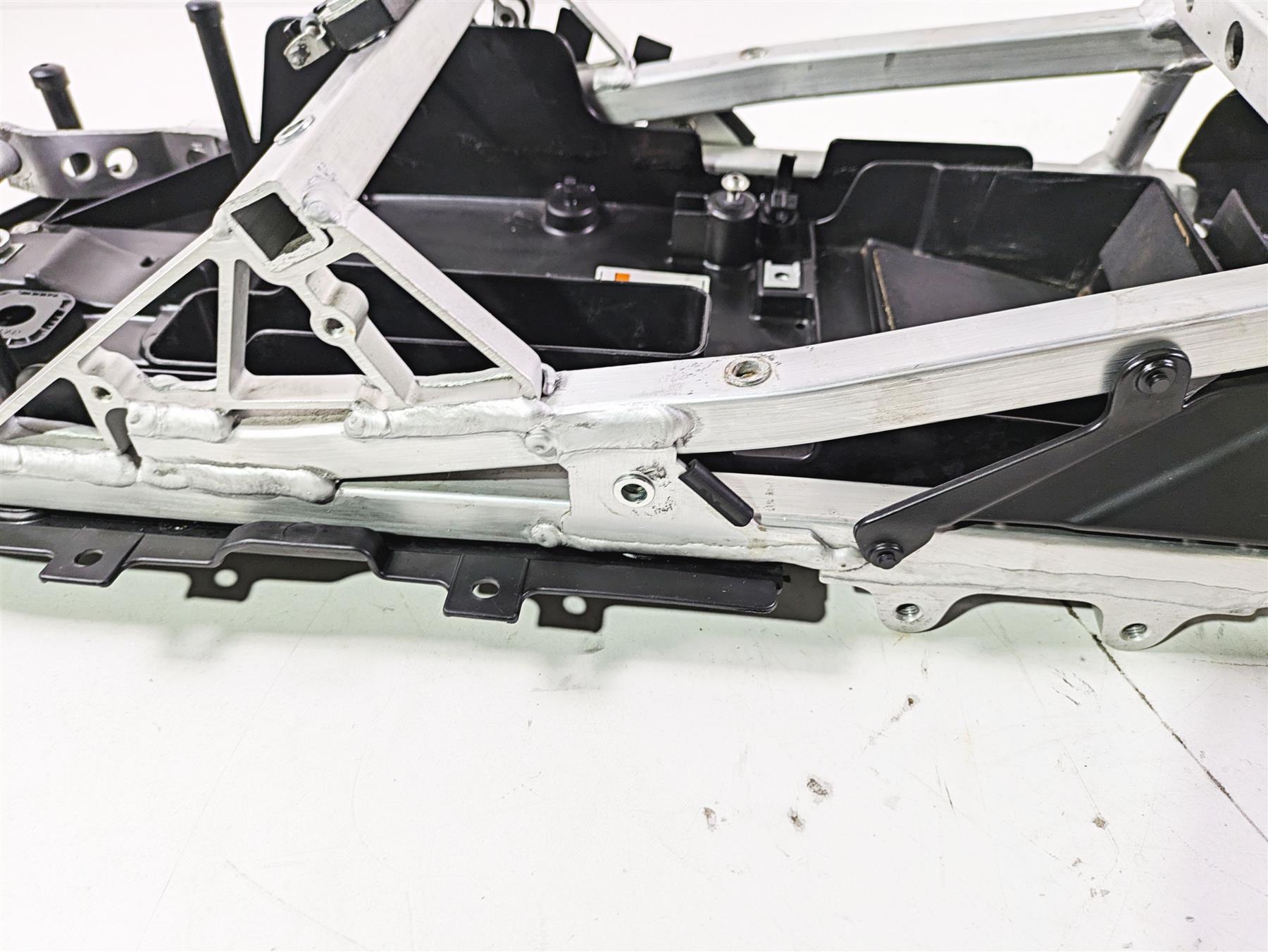 2008 Aprilia RSVR 1000 Factory Rear Subframe & Inner Fender AP8146500 {{ shop.shopifyCountryName }} - Mototech271