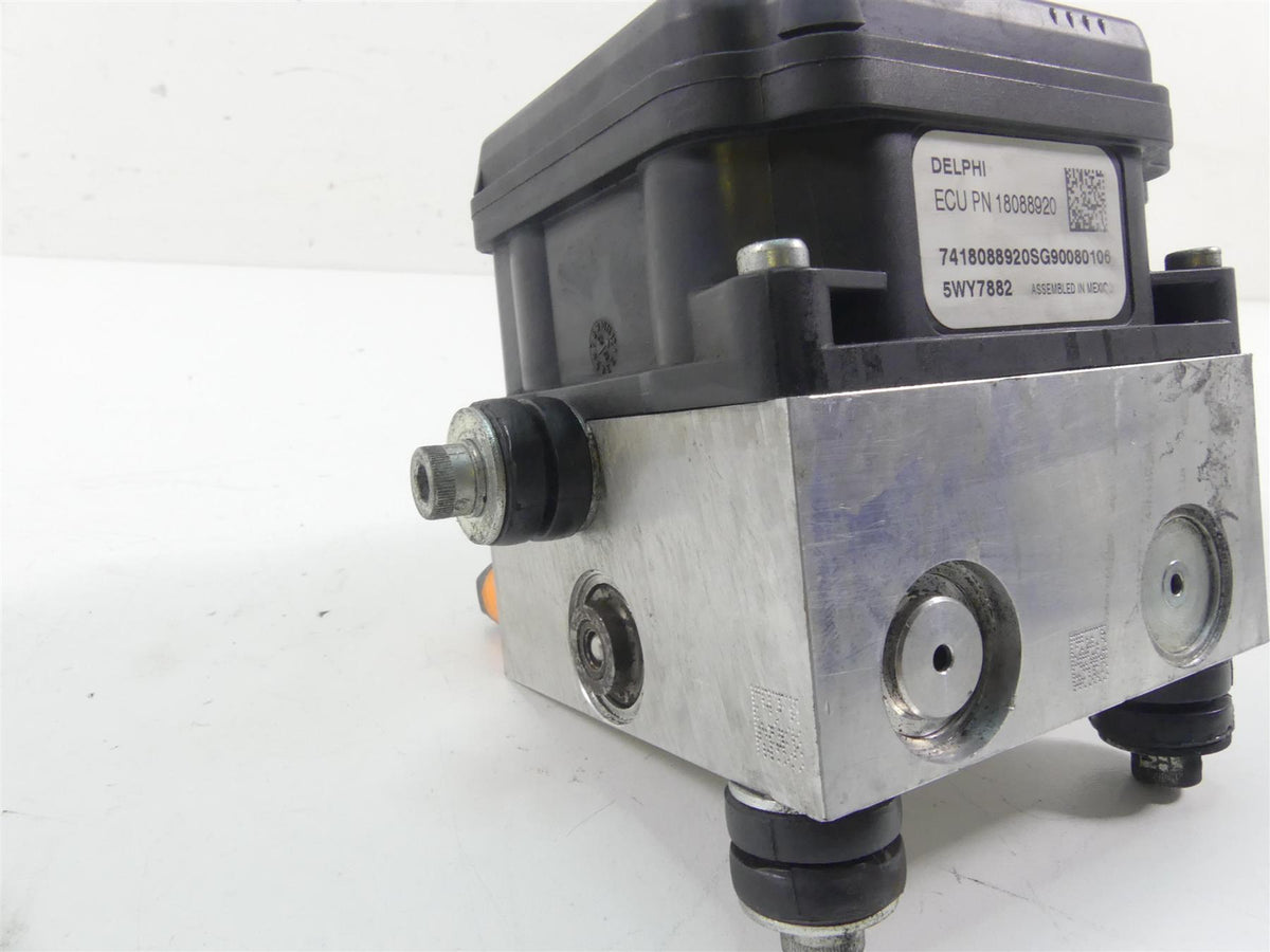 2009 Harley FLHTCU SE4 CVO E-Glide Abs Brake Pump Pressure Module Unit 40601-08A {{ shop.shopifyCountryName }} - Mototech271