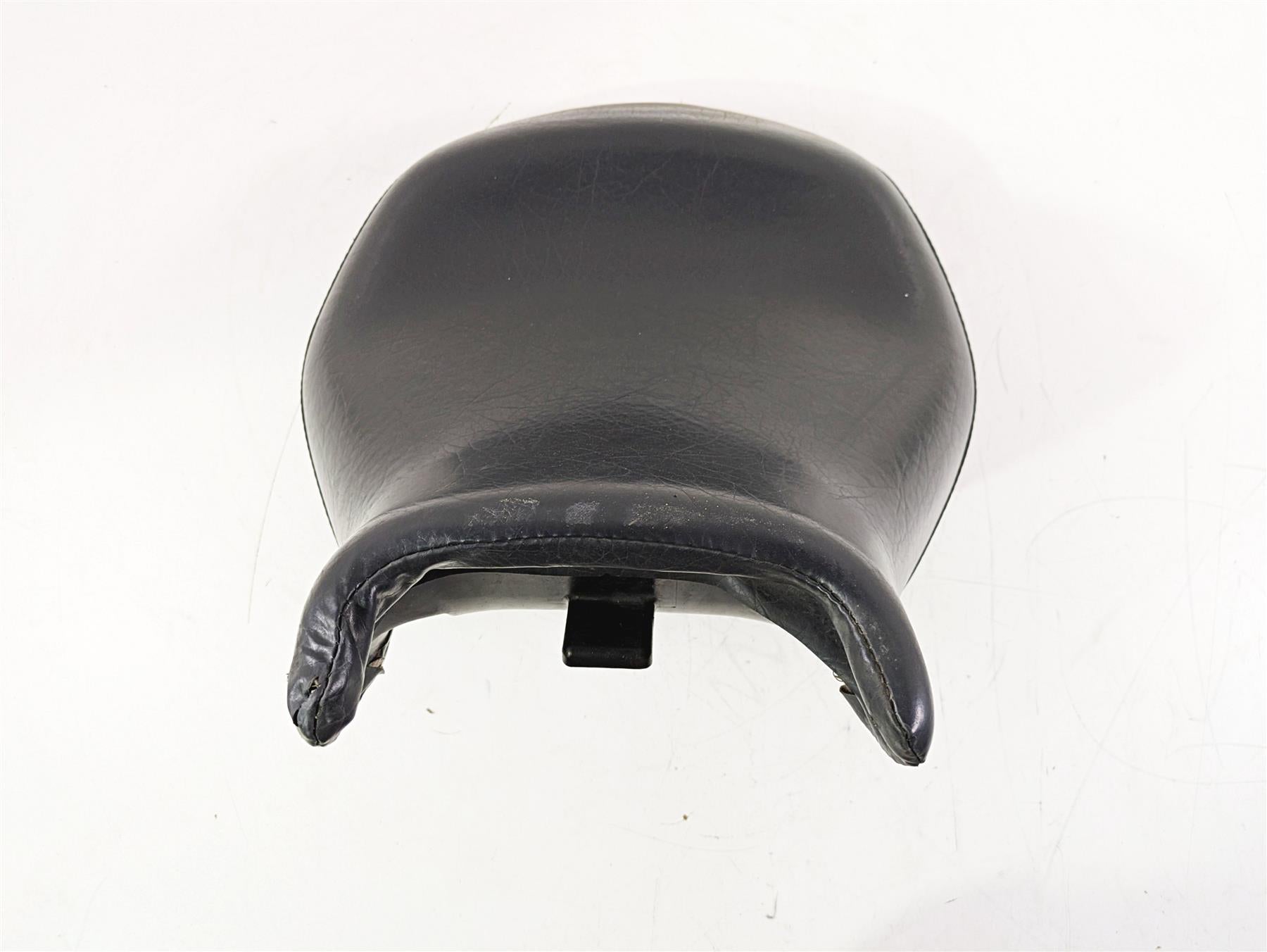 2002 Honda V-Twin VTX1800 C Front Rider Seat Saddle READ 77200-MCH-000 {{ shop.shopifyCountryName }} - Mototech271