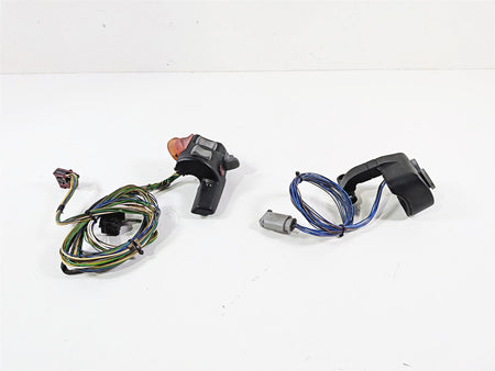 2002 BMW K1200LT 89V3 Left Hand Control Switch Light Cruise 61317708349 7650733 {{ shop.shopifyCountryName }} - Mototech271