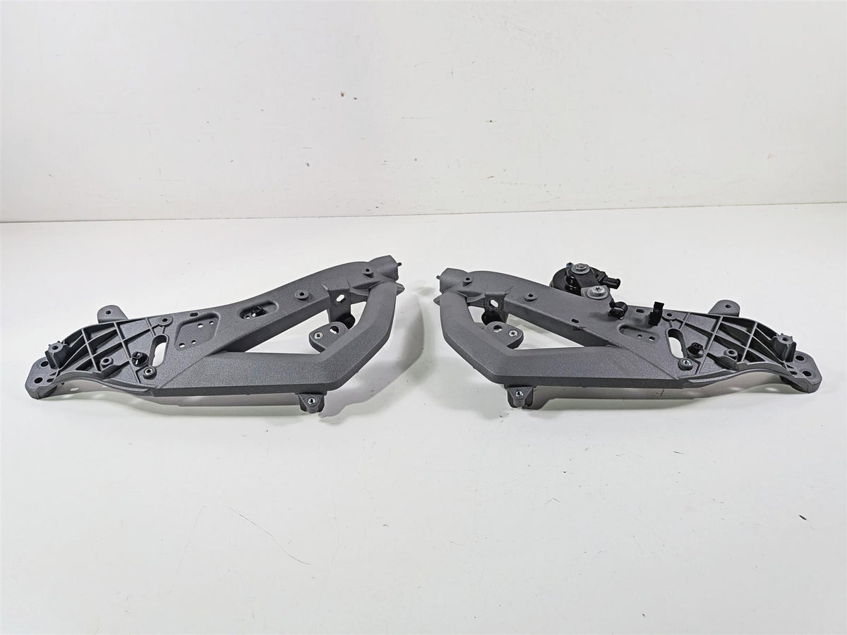 2016 BMW R1200 GS K50 Front Center Stay Carrier Mount 46638528673 46638528674 {{ shop.shopifyCountryName }} - Mototech271