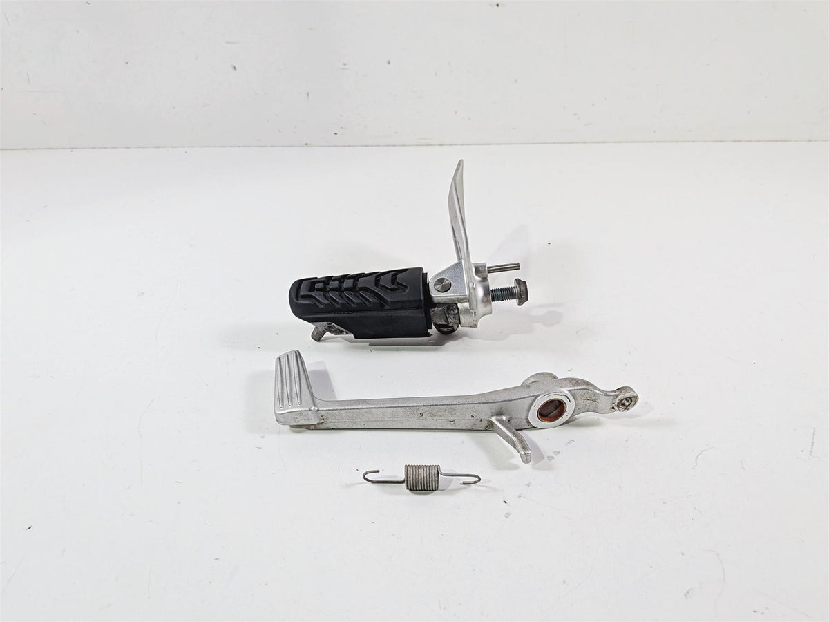 2016 BMW R1200RT RT RTW K52 Right Foot Peg & Brake Pedal 46718535642 46718560382 {{ shop.shopifyCountryName }} - Mototech271