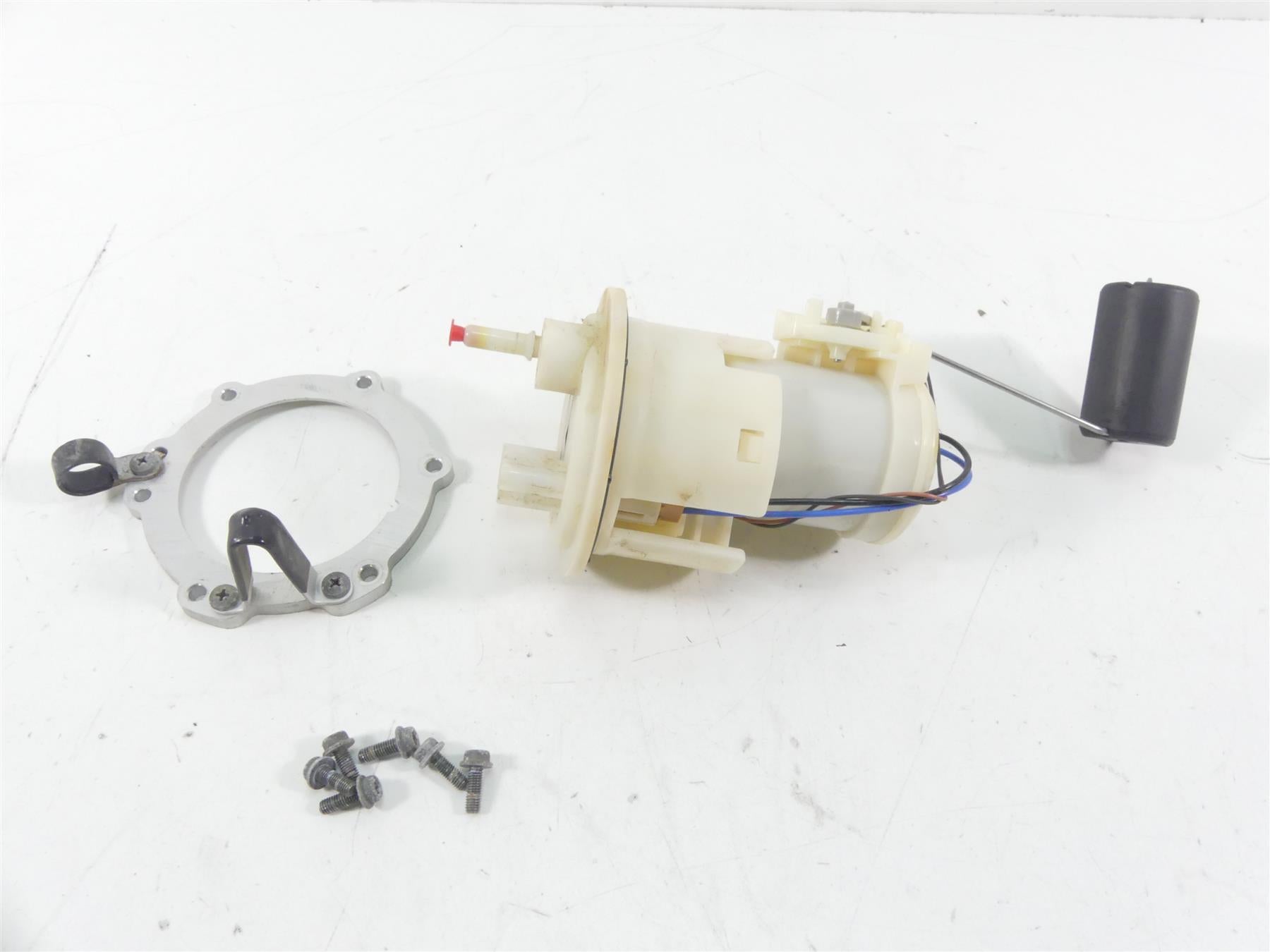 2007 Yamaha FZ1 Fazer Denso Fuel Gas Petrol Pump -Tested 2D1